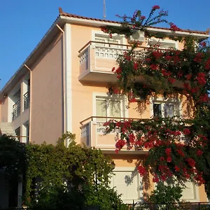  Apartment Theodora & Greece